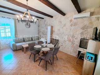 Stan u višeetažnoj kući, Prodaja, Privlaka, Privlaka