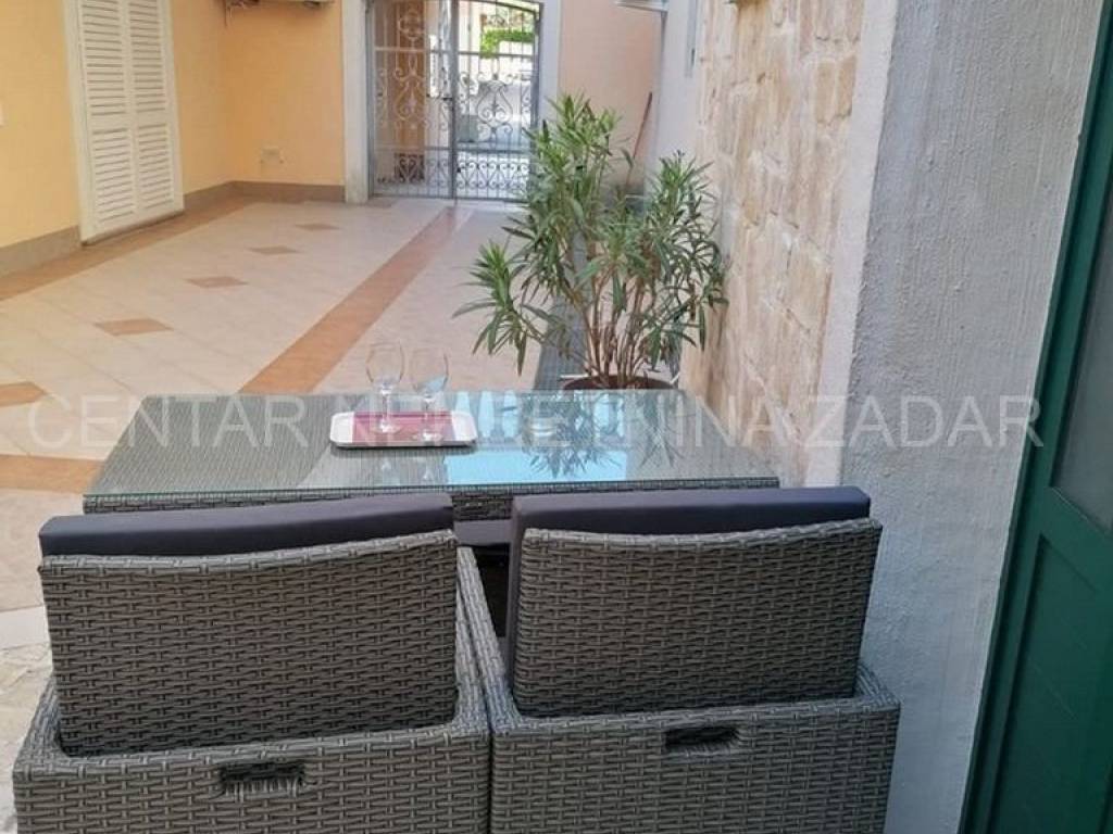 Stan u višeetažnoj kući, Prodaja, Privlaka, Privlaka