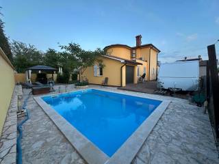 Obiteljska kuća, Prodaja, Kaštelir-Labinci, Kaštelir