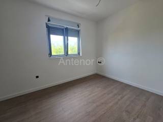 Apartman s okućnicom, Prodaja, Privlaka, Privlaka