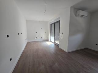 Apartman s okućnicom, Prodaja, Privlaka, Privlaka