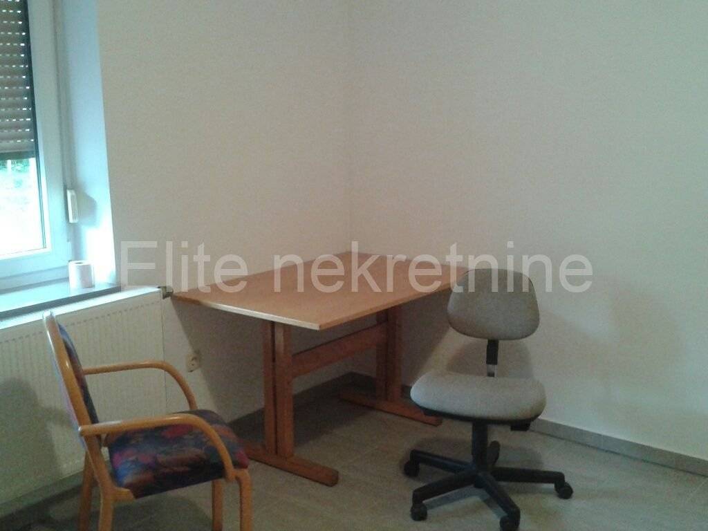 Stan u zgradi, Najam, Rijeka, Zapad