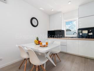 Stan u novogradnji, Najam, Trogir, Trogir
