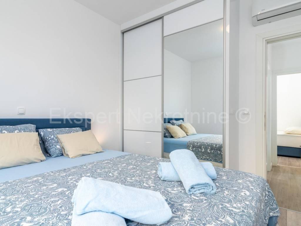 Stan u novogradnji, Najam, Trogir, Trogir