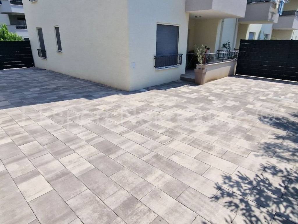 Stan u novogradnji, Najam, Trogir, Trogir