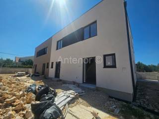 Kuća u nizu, Prodaja, Vrsi, Mulo