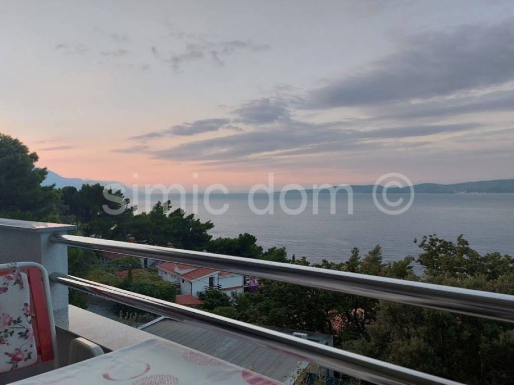 Stan u zgradi, Prodaja, Omiš, Marušići
