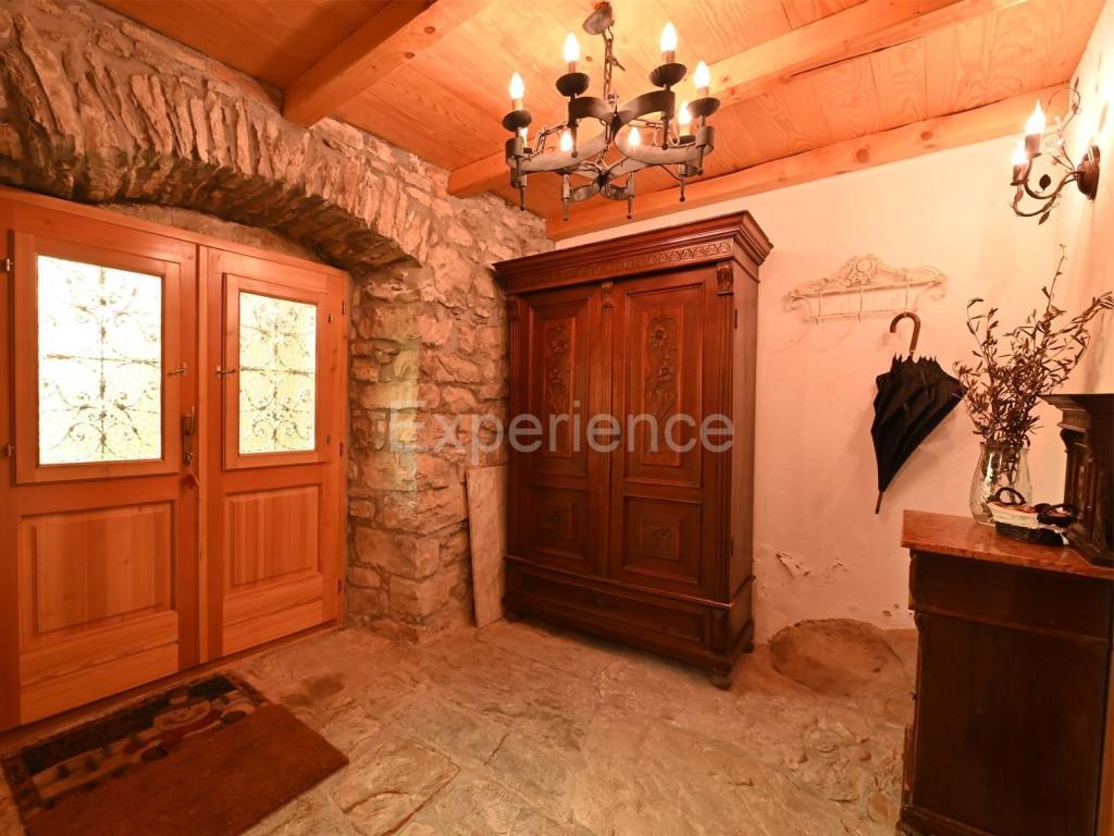 Kamena kuća, Prodaja, Lupoglav, Boljun