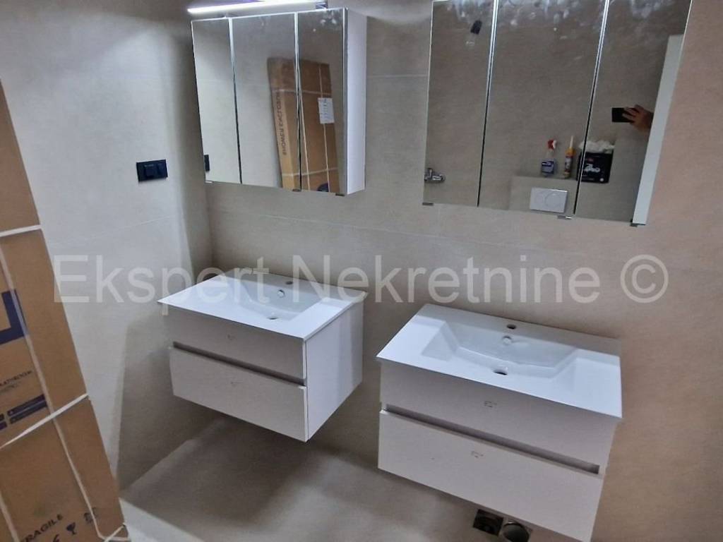 Apartmanska kuća, Prodaja, Rogoznica, Rogoznica