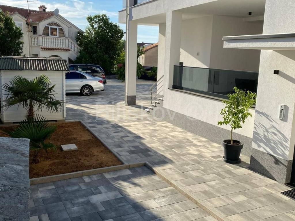 Stan u zgradi, Prodaja, Vodice, Srima