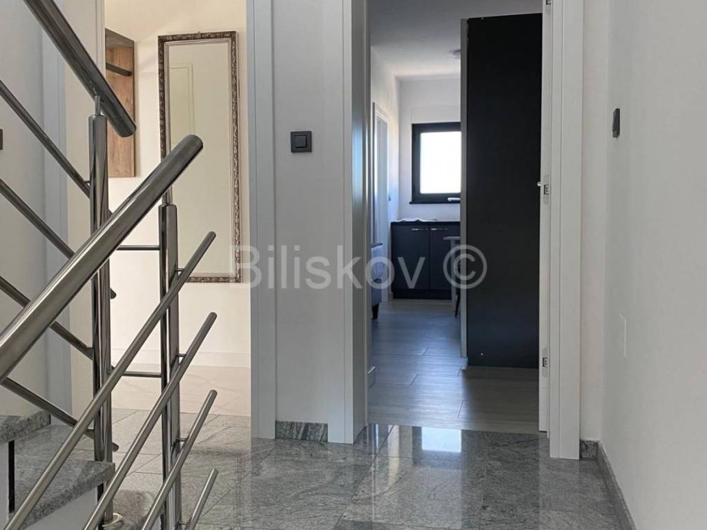 Stan u zgradi, Prodaja, Vodice, Srima
