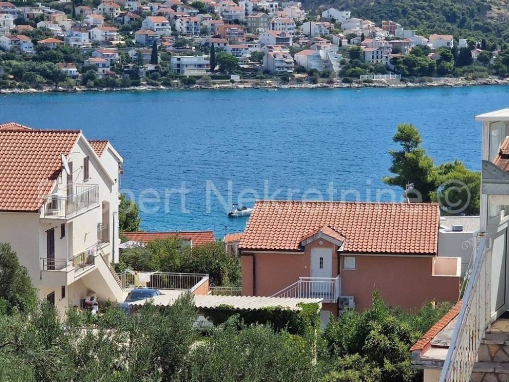 Stan u novogradnji, Prodaja, Okrug, Okrug Gornji
