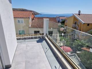 Stan u novogradnji, Prodaja, Okrug, Okrug Gornji