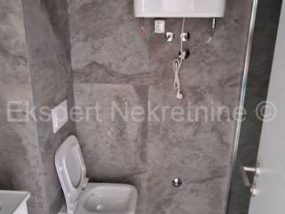 Stan u novogradnji, Prodaja, Okrug, Okrug Gornji