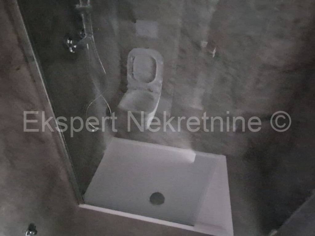 Stan u novogradnji, Prodaja, Okrug, Okrug Gornji