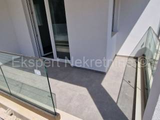 Stan u novogradnji, Prodaja, Okrug, Okrug Gornji