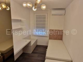 Stan u zgradi, Najam, Trogir, Trogir