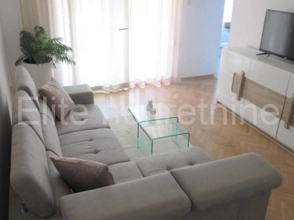 Stan u zgradi, Najam, Opatija, Opatija