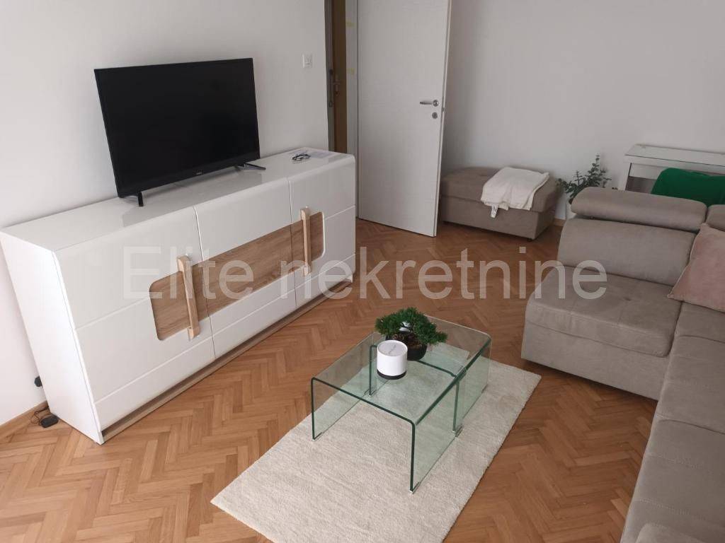 Stan u zgradi, Najam, Opatija, Opatija