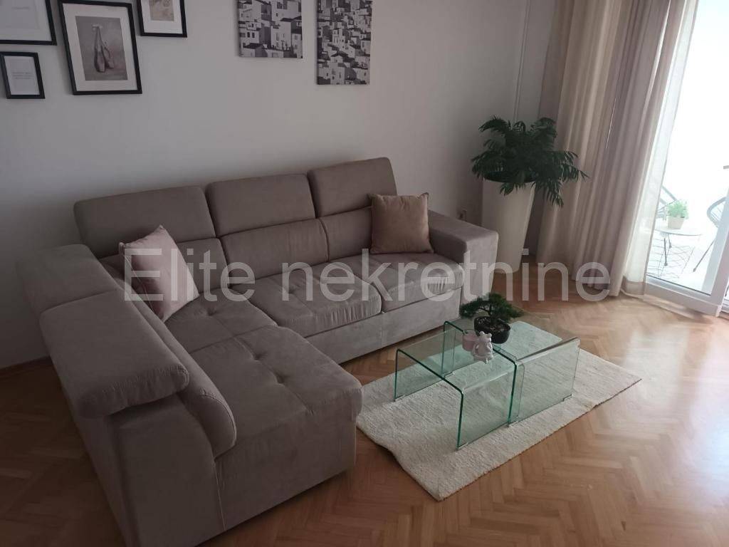 Stan u zgradi, Najam, Opatija, Opatija