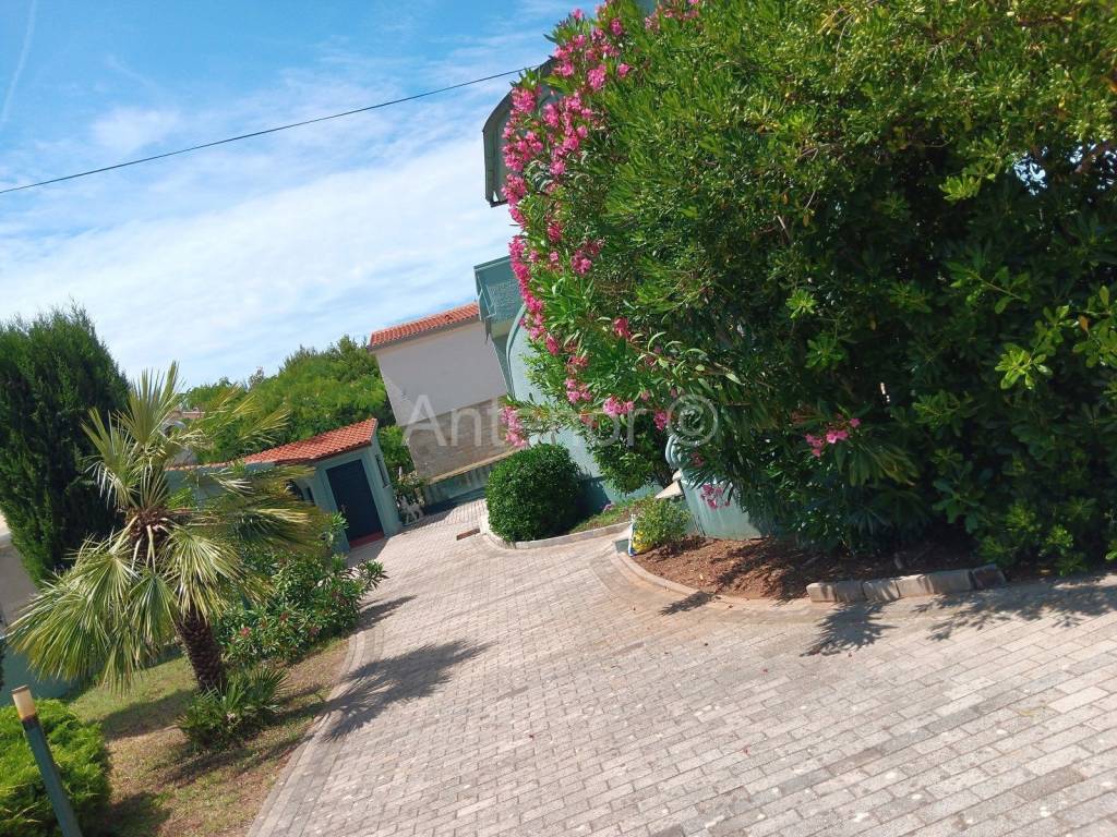 Samostojeća kuća, Prodaja, Vrsi, Mulo