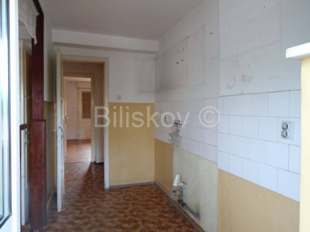 Stan u zgradi, Prodaja, Solin, Centar