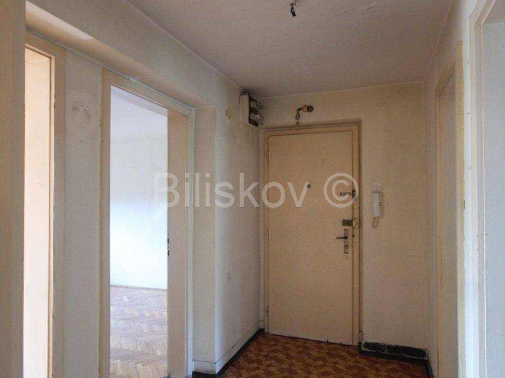 Stan u zgradi, Prodaja, Solin, Centar