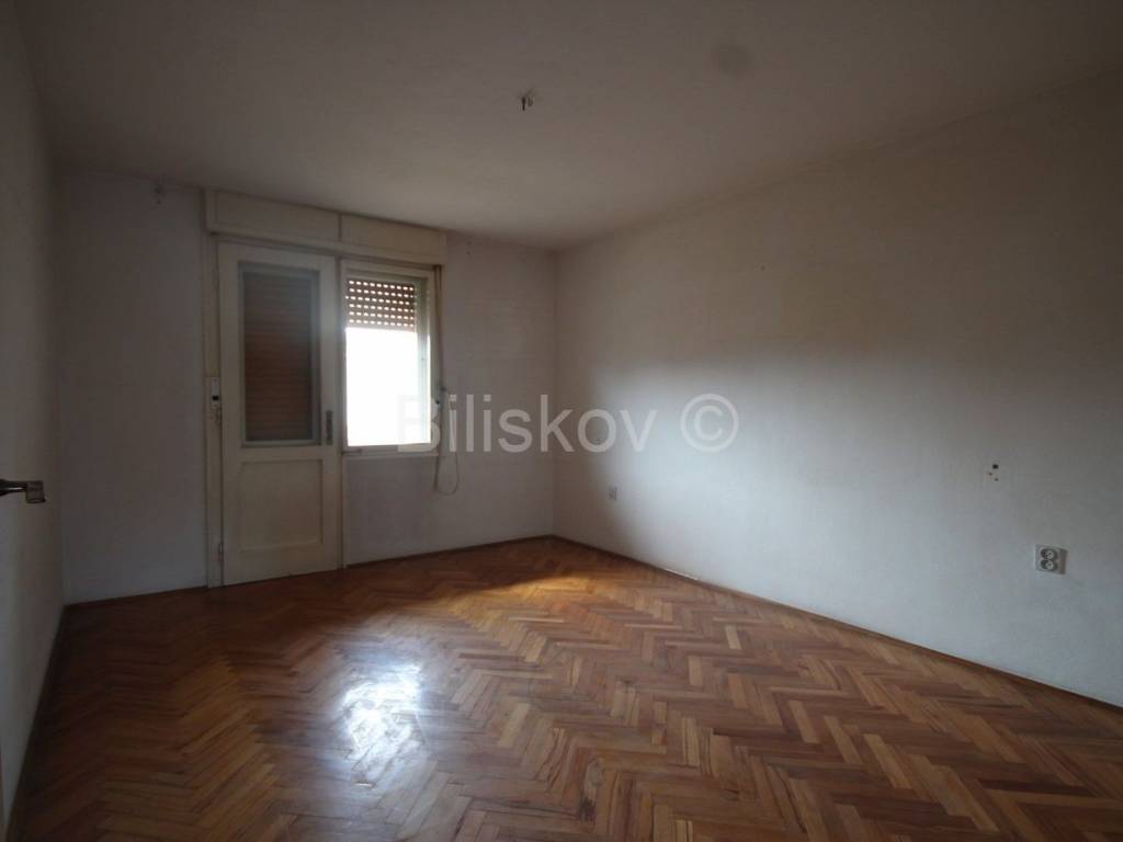 Stan u zgradi, Prodaja, Solin, Centar