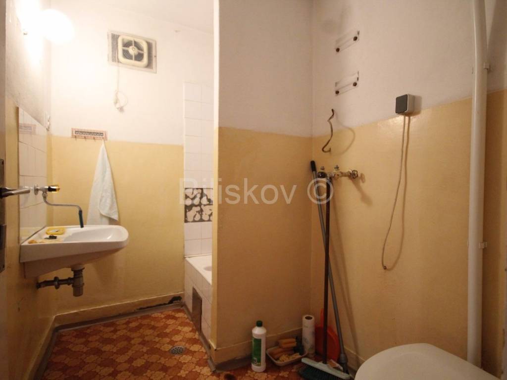 Stan u zgradi, Prodaja, Solin, Centar