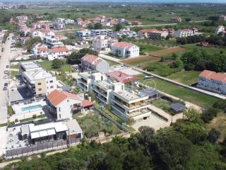 Apartman na moru, Prodaja, Nin, Zaton