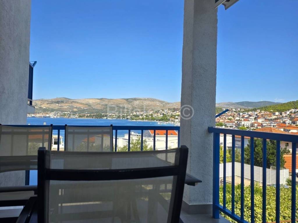 Stan u zgradi, Prodaja, Trogir, Čiovo