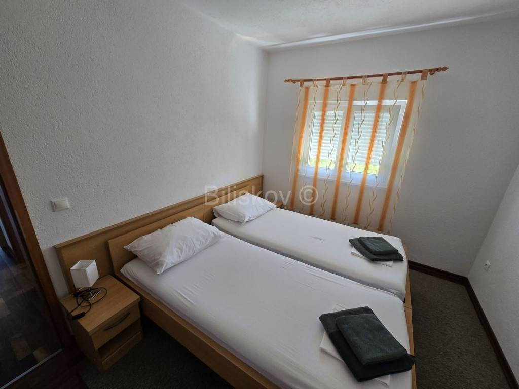 Stan u zgradi, Prodaja, Okrug, Okrug Gornji