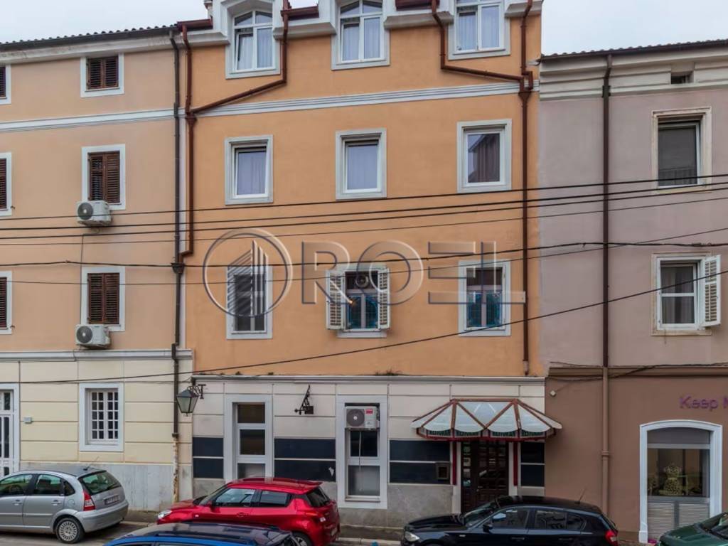 Stambeno poslovni objekt, Prodaja, Pula, Pula