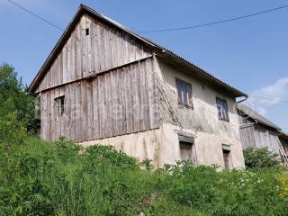 Seosko imanje, Prodaja, Perušić, Lipovo Polje