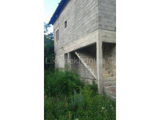 Kuća devastirana u Domovinskom ratu , Prodaja, Gračac, Gračac