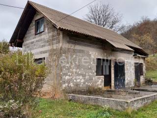 Samostojeća kuća, Prodaja, Otočac, Sinac