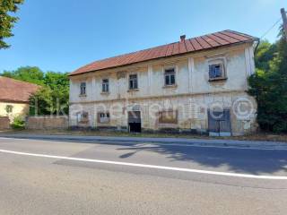 Stambeno poslovni objekt, Prodaja, Otočac, Otočac