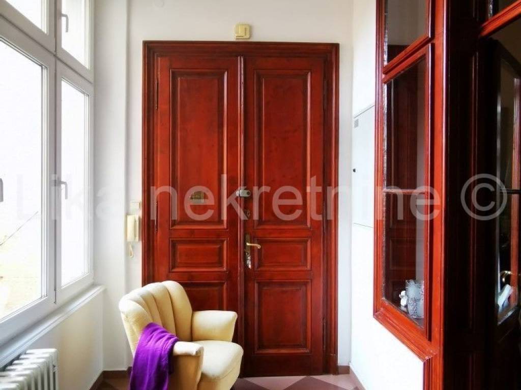Stan u starijoj zgradi, Prodaja, Zagreb, Donji Grad