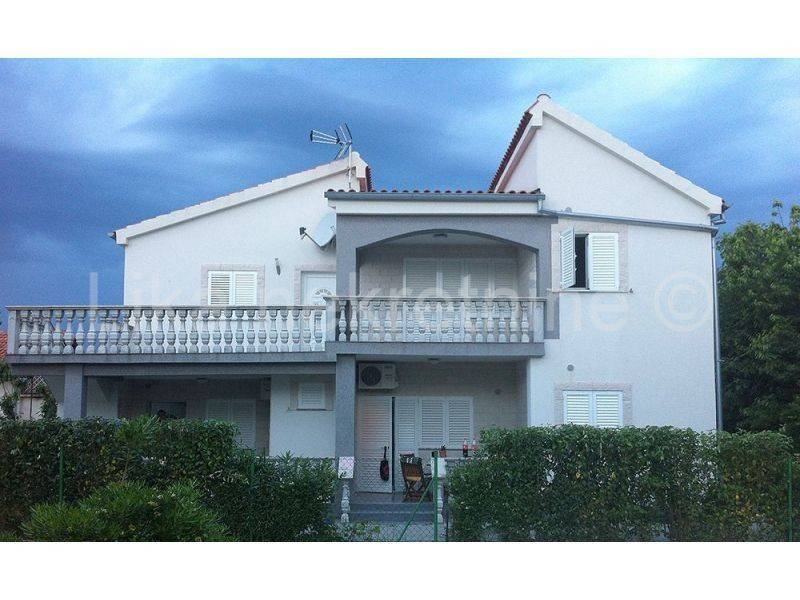 Apartmanska kuća, Prodaja, Privlaka, Privlaka