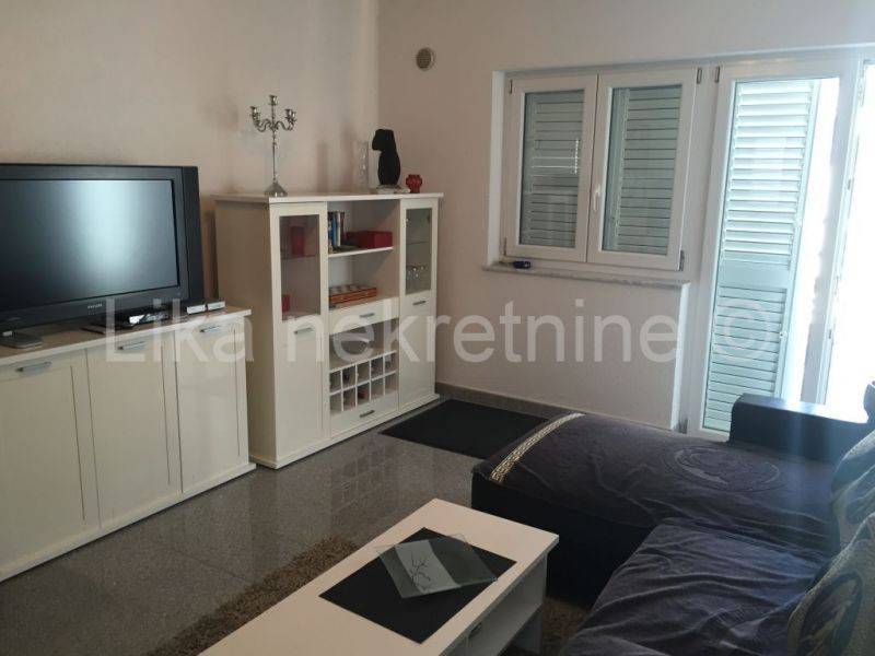 Apartmanska kuća, Prodaja, Privlaka, Privlaka