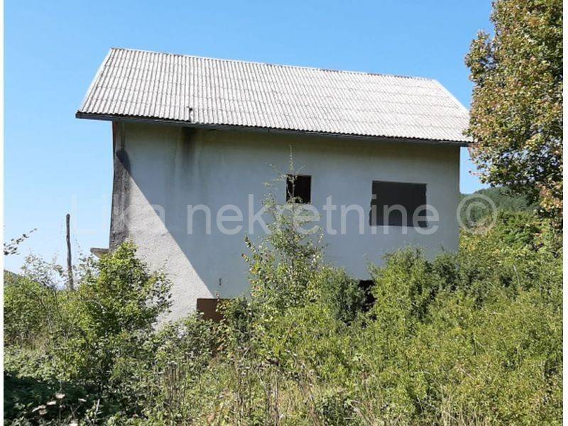 Kuća devastirana u Domovinskom ratu , Prodaja, Otočac, Doljani