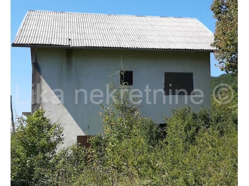 Kuća devastirana u Domovinskom ratu , Prodaja, Otočac, Doljani