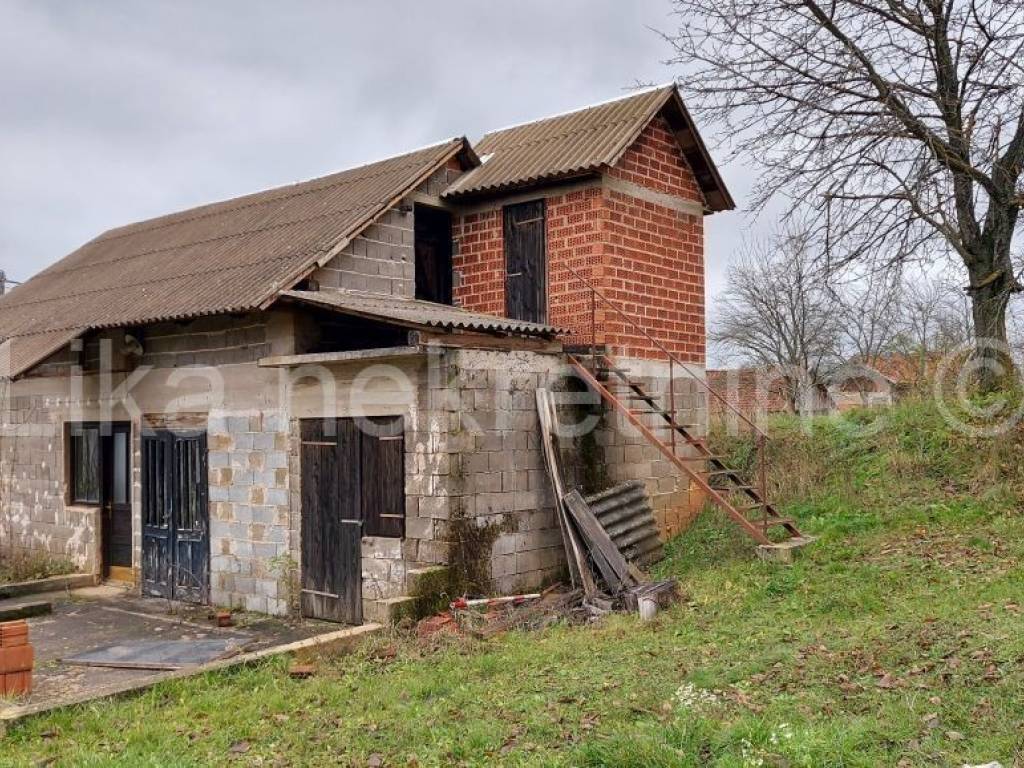 Samostojeća kuća, Prodaja, Otočac, Sinac