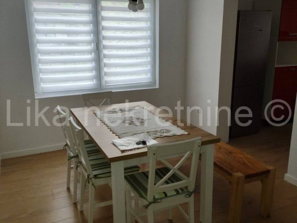Samostojeća kuća, Prodaja, Donji Lapac, Donji Lapac