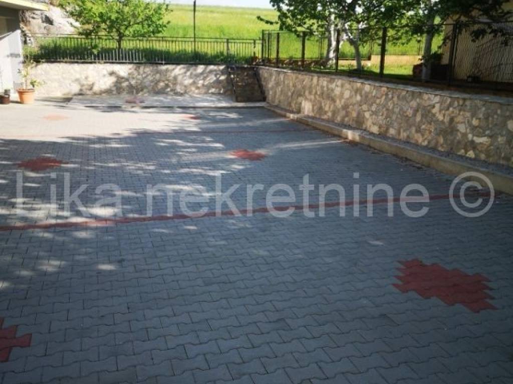 Stan u novogradnji, Najam, Otočac, Otočac