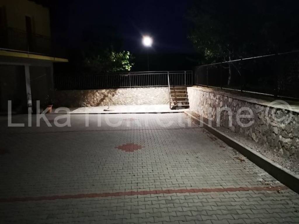 Stan u novogradnji, Najam, Otočac, Otočac
