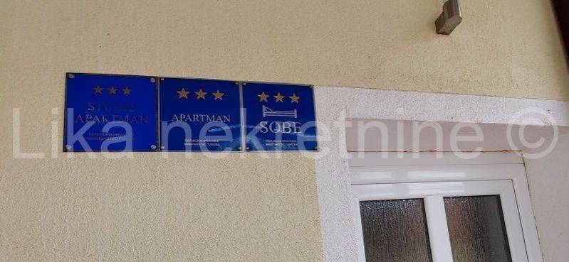 Stambeno-poslovni objekat, Prodaja, Otočac, Ličko Lešće
