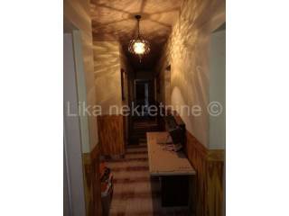 Kuća s caffe i restoranom, Prodaja, Gospić - Okolica, Brušane