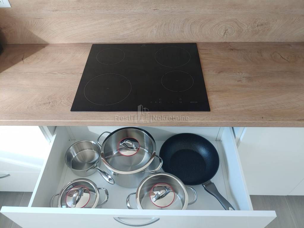 Apartmanska kuća, Prodaja, Ražanac, Ražanac