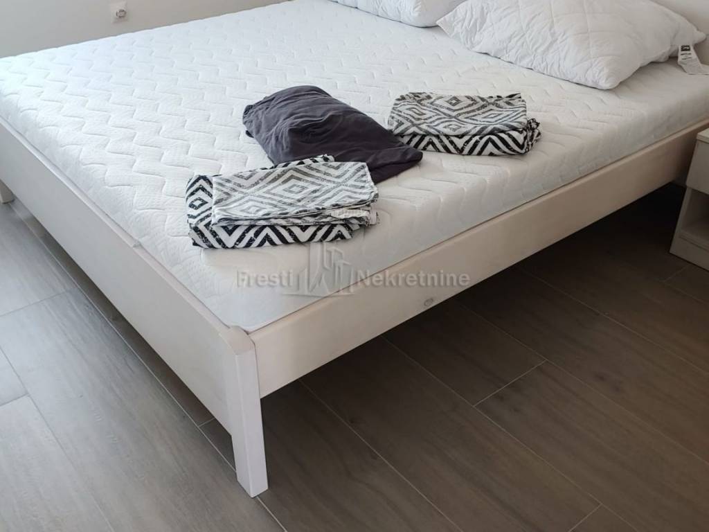 Apartmanska kuća, Prodaja, Ražanac, Ražanac